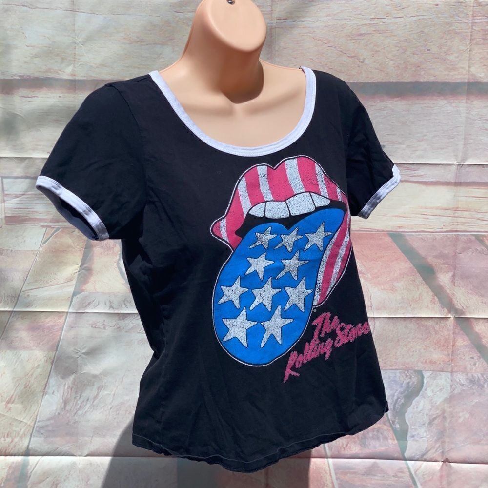 Vintage woman’s size Lg Rolling Stones tour tee